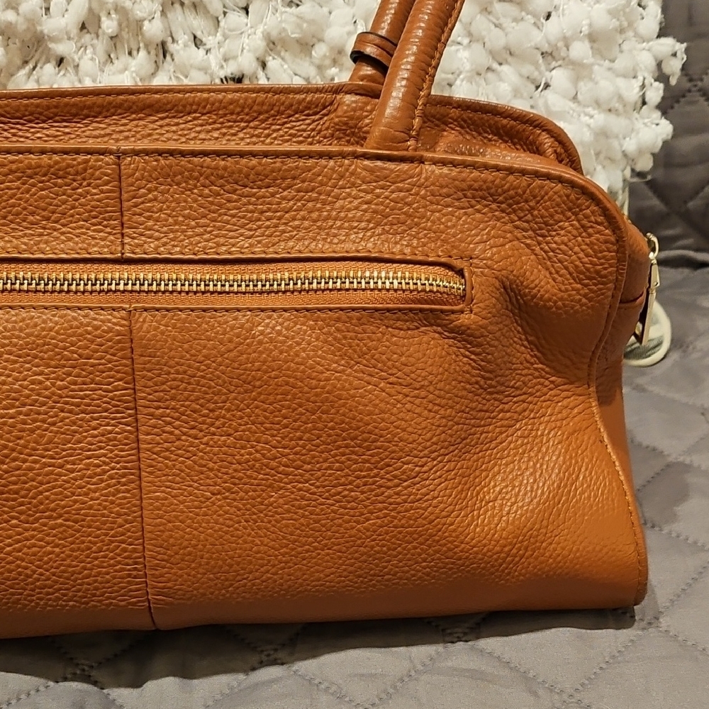Kattee Tan Leather Satchel with Gold Hardware - Picture 7 of 16